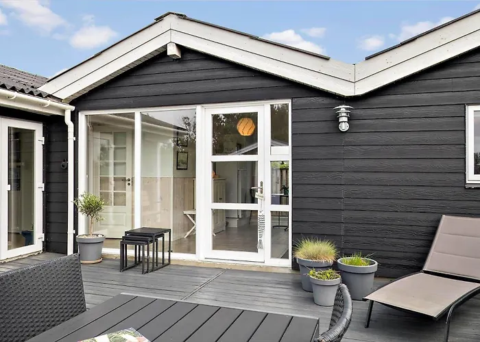 Jb234-frostrup-strandvejen-83-a * Frostrup